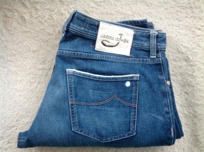 Jacob Cohen - Jeans- Limited Edition-Hand Made- as New. - Catawiki