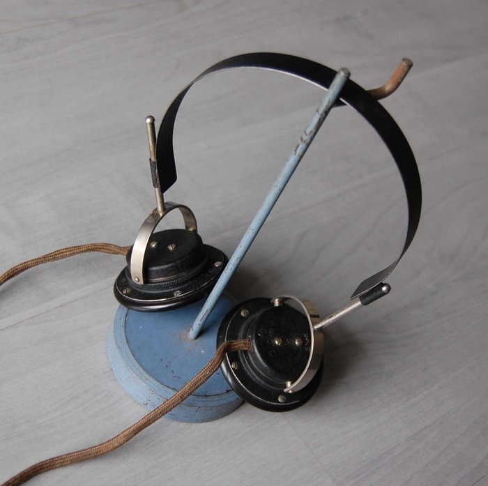 Wehrmacht Rfh 2 Headphones, Siemens & Halske, Single Headband, with all its  Screws, Stamped on the Ear Cups