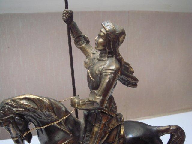 Statuette representing Joan of Arc on horse with her banner signed Grégoire