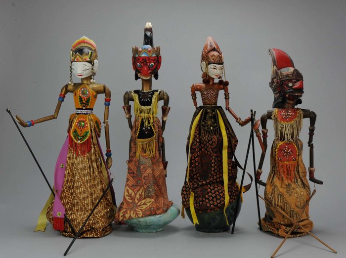 Set of Wayang Golek Puppet - Java, Indonesia - 2nd half - Catawiki