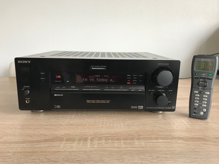 Very powerful and elaborate Sony STR-DB940 amplifier, QS series
