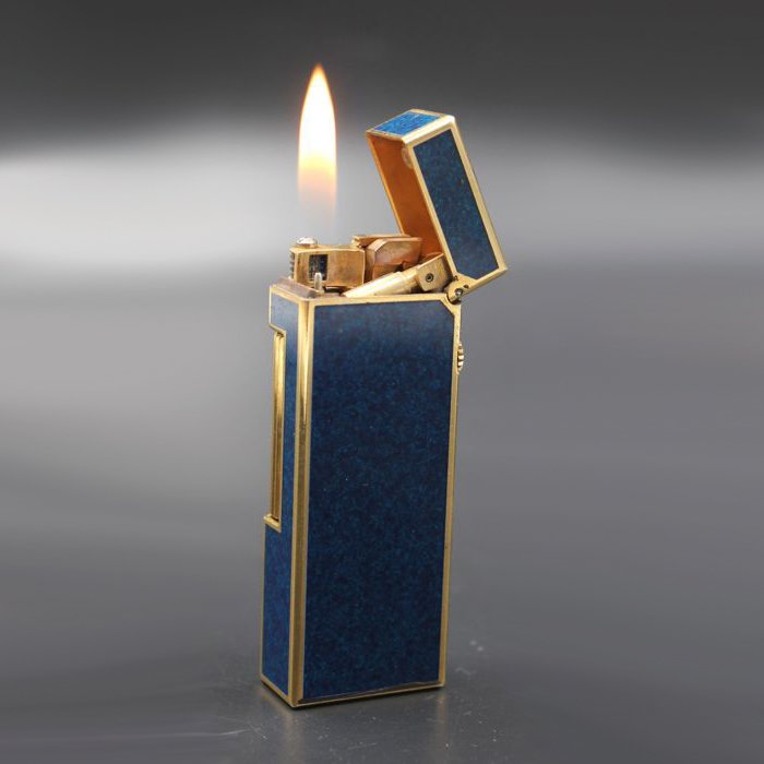 Dunhill Lacquer Lapis Lazuli Rollagas Lighter  
