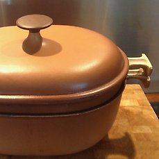 Le Creuset La Mama 5 QT / 29 cm Oval Iron Cast Dutch Oven - Catawiki