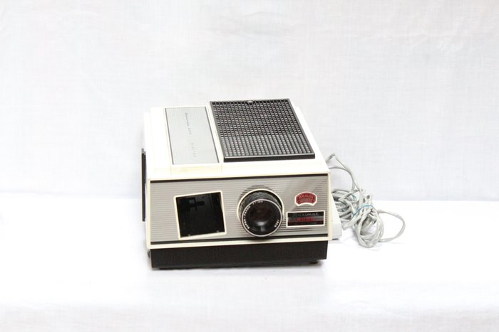 Braun Paximat 2000 Electric  - slide projector - germany