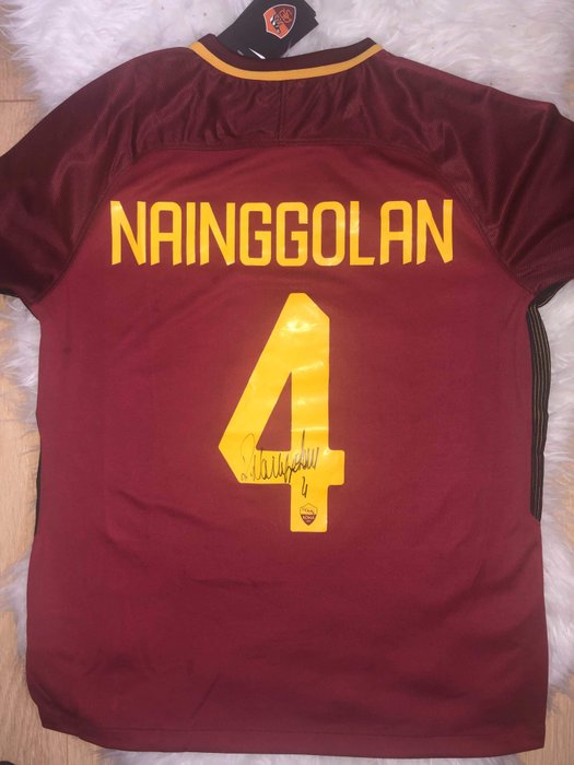 Radja Nainggolan Hand Signed AS Roma 