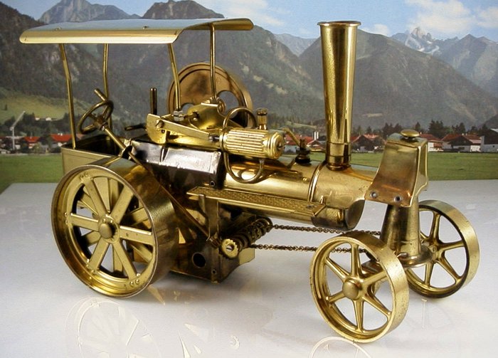 Wilesco - D 40 MS -  Germany - Length 32 cm - brass steam tractor - 1960s
