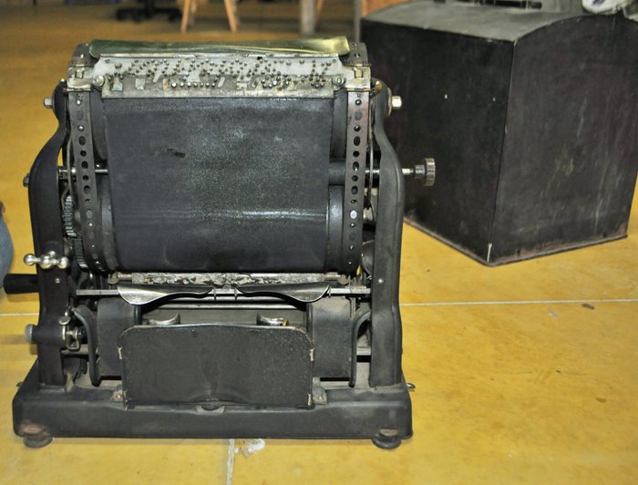 Gestetner printing machine 1940