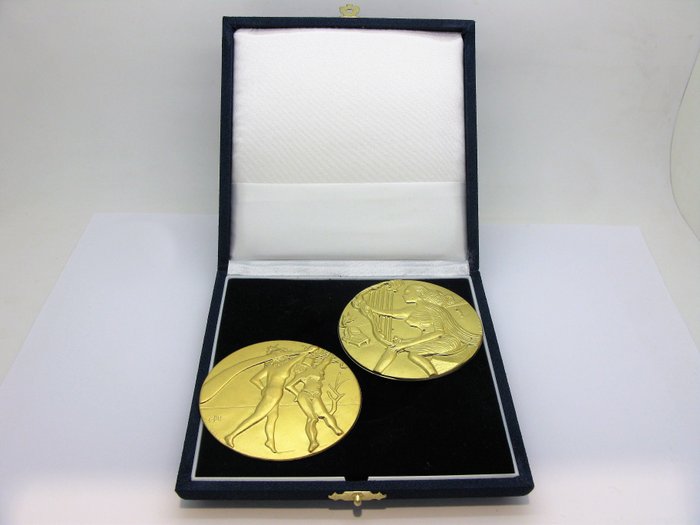 Salvador Dali ‘Music and Dance’ golden bronze medals