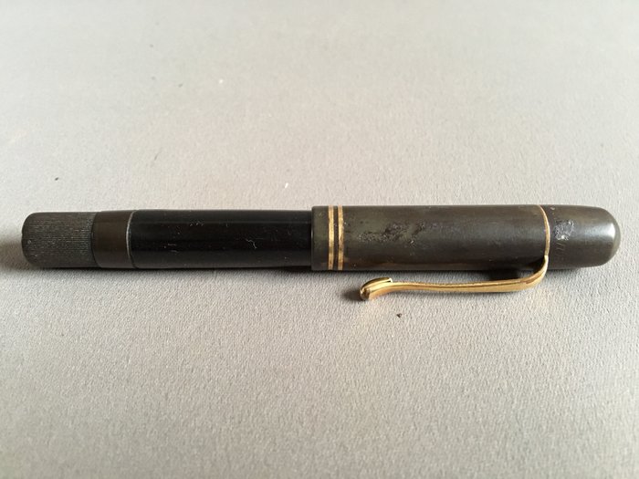 Vintage Pelikan N ° 100-Black bakelite (rare) - 14kt pen-1931-1944