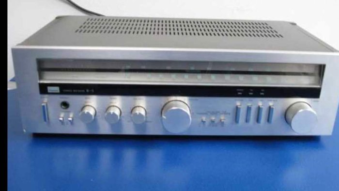 Sansui R-5 Stereo AM/FM Receiver (1982)