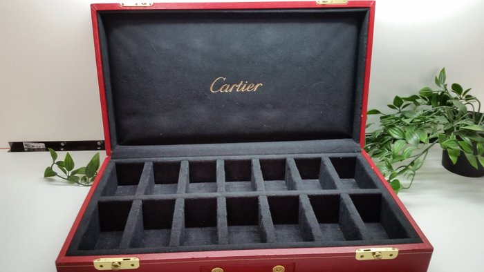 Cartier display box for lighters 14 