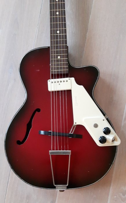 Egmond Lucky 7 PP1 vintage guitar build early 60's
