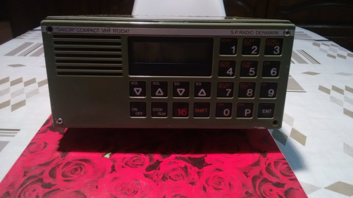 Vintage sailor compact VHF RT2047 radio controller transceiver S.P radio Denmark 