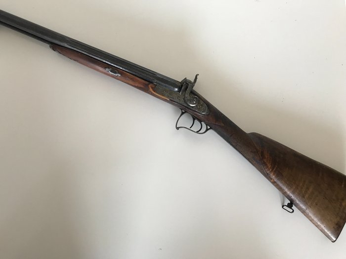 Old shotgun Emile Bernard Cannonier of Paris France 1800-1850