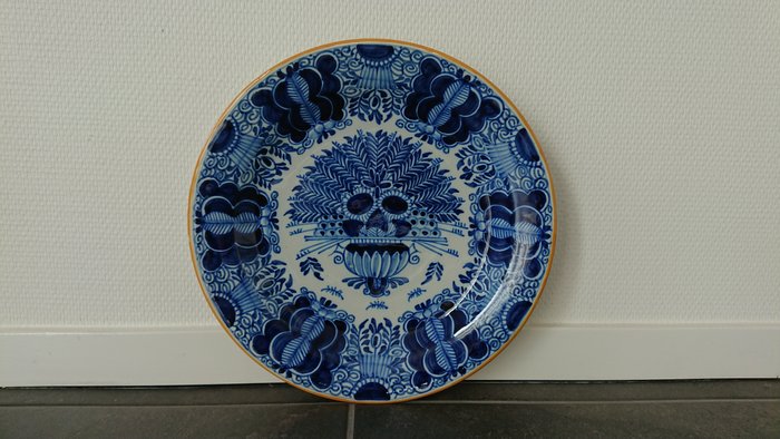 Tichelaar Makkum - Large peacock plate