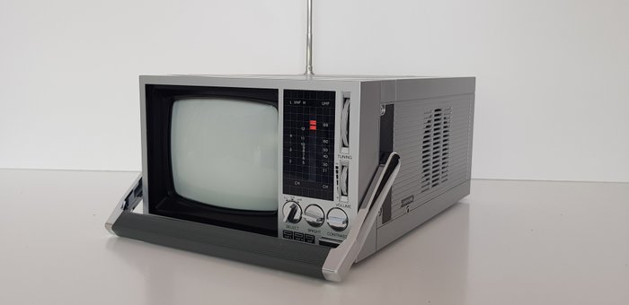 Yoko Portable TV  ,1986 NOS