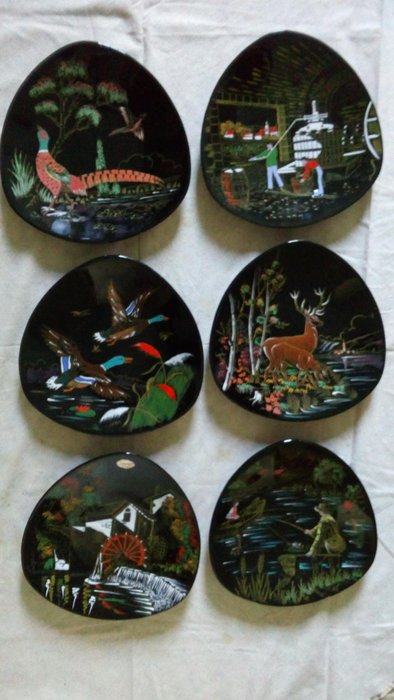 Longwy ‘Grand Feu’ Ceramic - 6 wall plates