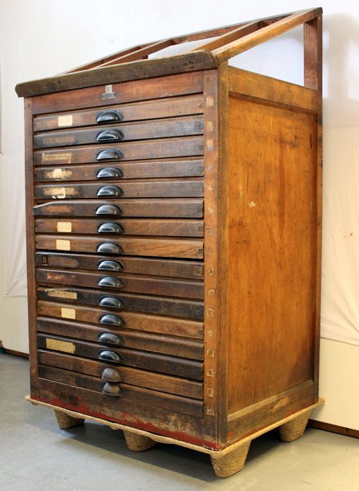 帶16個抽屜的古董印刷信箱 - 木 - 19世紀末