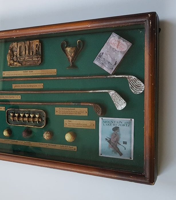 Display Cabinet With Golf Memorabilia Catawiki