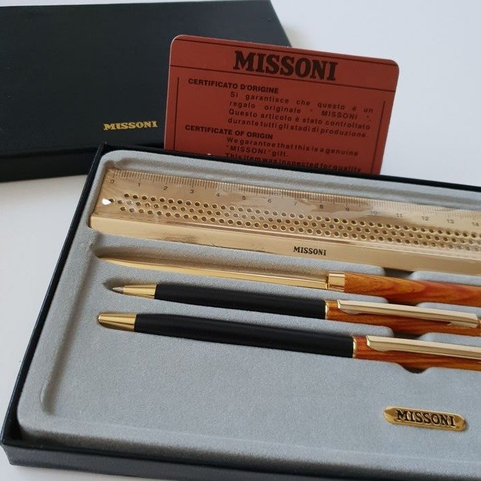 MISSONI - Vintage - New desk set with certificate Italy - golden colour and wooden metal