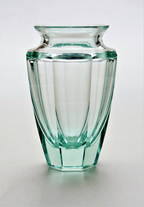 Ludwig Moser Carlsbad - Glass vase - Design: Surrounding of Josef Hoffmann* - Art deco