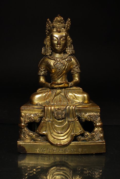 Verguld bronzen Amitayus - China - 1747 (Qianlong periode) (1735-1799)