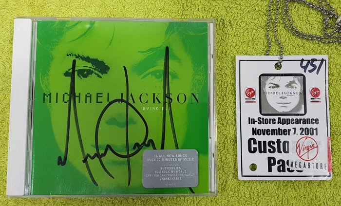 Michael Jackson : Signed CD and VIP Pass From Virgin Megastore