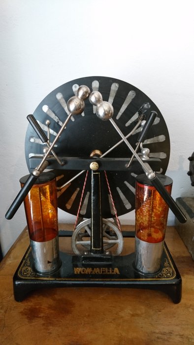 Antique Wimshurst type electrostatic machine - German - early 1900