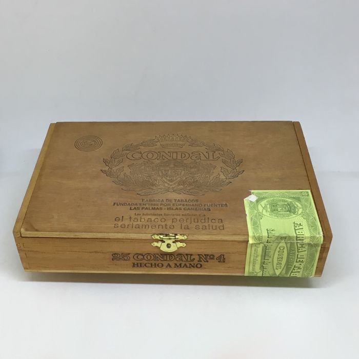 Box of 25 cigars Condal No. 4 Las Palmas / Islas Canarias early 2000s Vintage