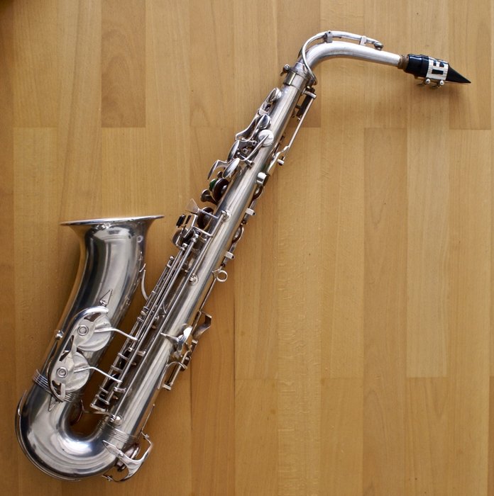 Boosey & Hawkes "OXFORD" Alto saxophone (Pierret - Made in France)