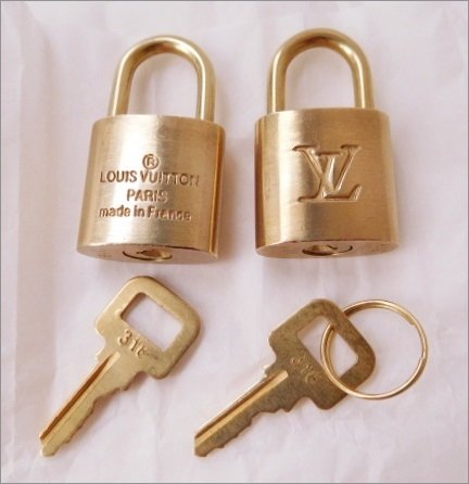 Louis Vuitton - Padlock Lucchetto 318 Lotto 2 : Padlock - - Catawiki