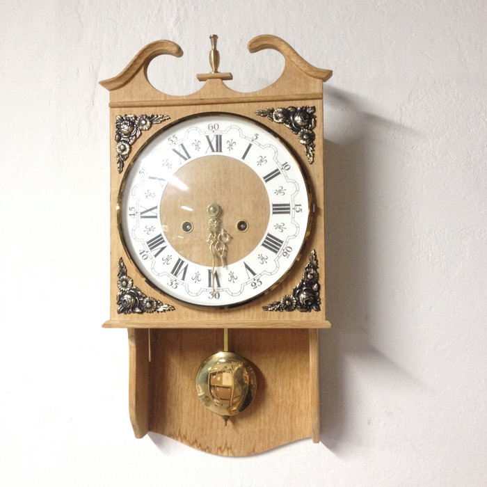 Scandinavian wall clock - Genfa Wall Clock - period 2nd half of 20th century