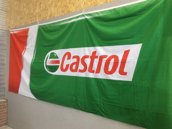 Castrol Banner / Vlag - New Old Stock - Zeer Groot - Made by Fahnen Herold Germany