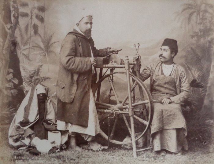Attr. Gabriel Lekegian (actif 1870-1890) - 2 photos rémouleurs égyptiens