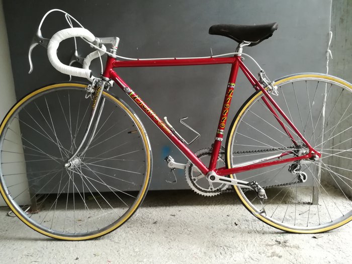 Bicicleta de carreras - modelo Liotto Super, de los años 70