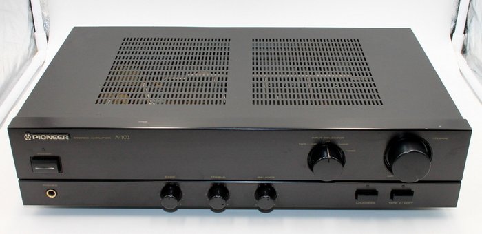 Pioneer amplifier A102 Stereo Integrated Amplifier 1990s - original, preserved