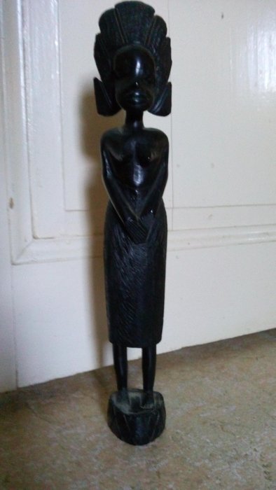 Statuette bois d' ebene - femme africaine - tribu Afrique - ca.1960