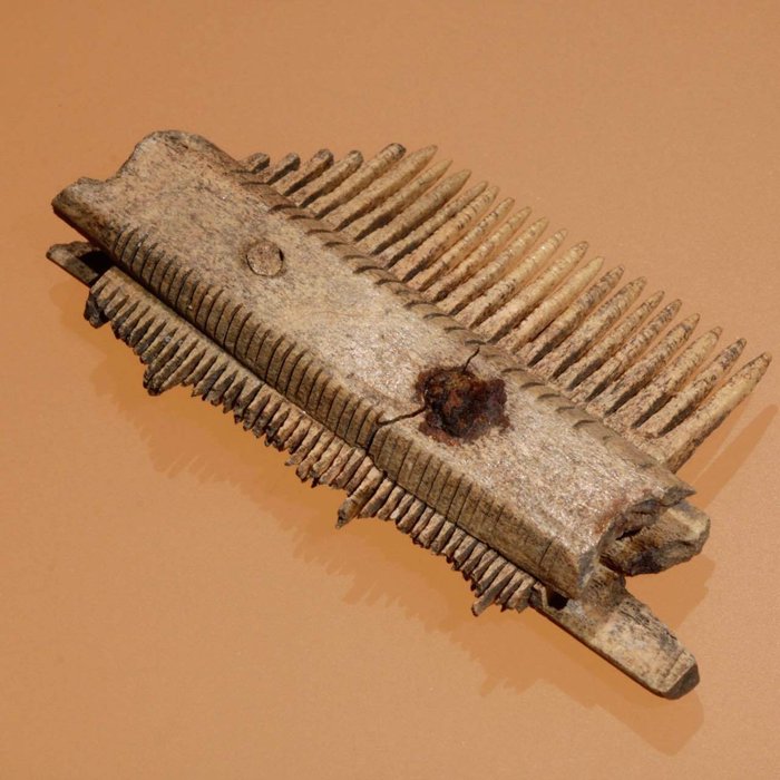 Ancient Roman Bone Comb - 7,2cm. - Catawiki