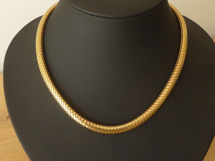 GROSSE ©, Germany - Signed and dated 1965 - Smooth yellow gold plated snake link choker
