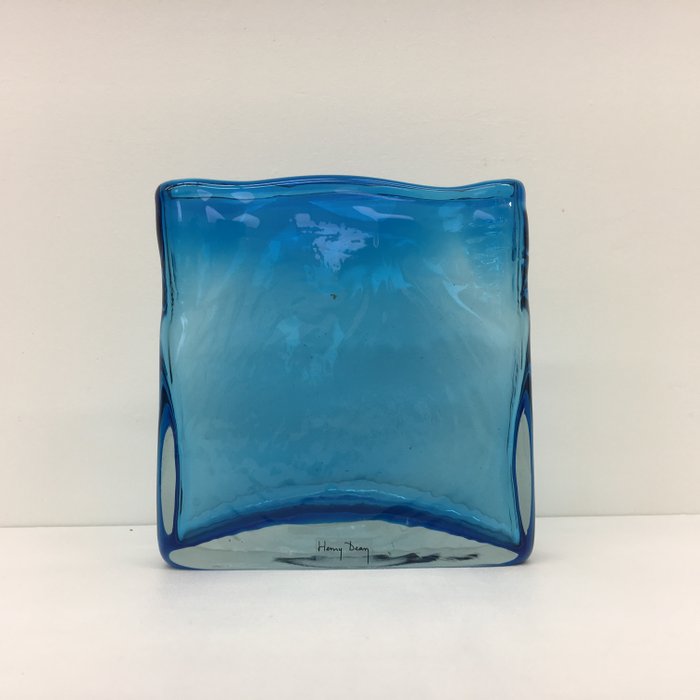 Henry Dean  - Blue glass vase