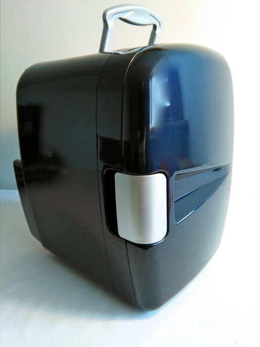 Pininfarina - Mini portable fridge - Model YT - A - 500 - Blue and metallic grey