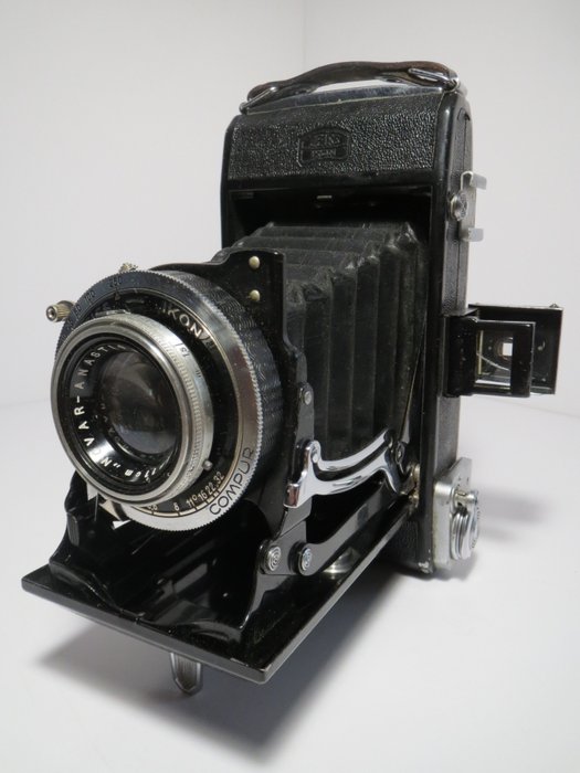  "Nettar 516/2" Zeiss Ikon (1940).