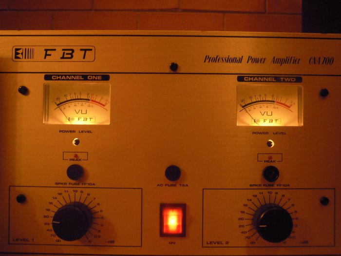 FBT CNA 700 professional vintage stereo audio power amplifier