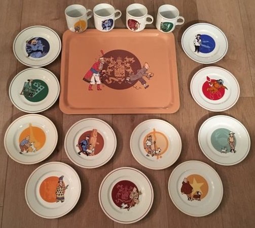 Kuifje, Tintin - 16 porseleinen servies Tables & Couleurs - dienblad + 11x bord + 4x mok  - (1993)