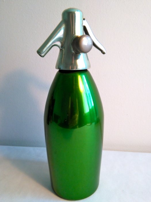 Selt siphon, numbered, designed by Sergio Asti for S.A.C.C.A.B. Milan model: Autoseltz