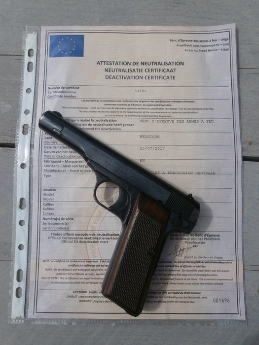 FN 10-22 pistool ( Deactivated)