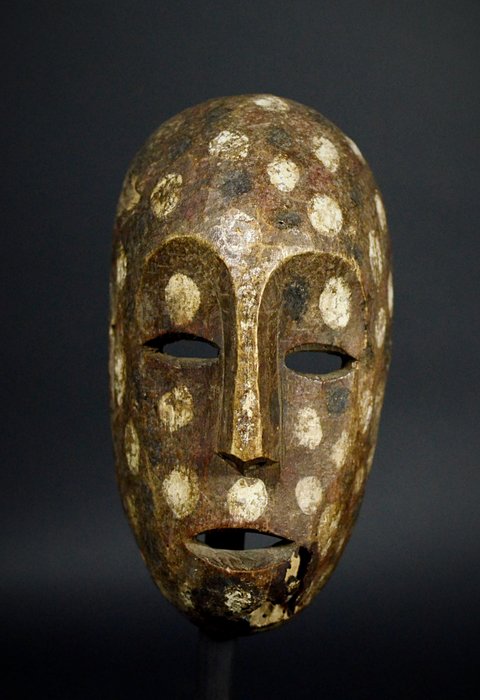 Very Old African Tribal MBUTI Ituri River Mask. Democratic Republic of the Congo.