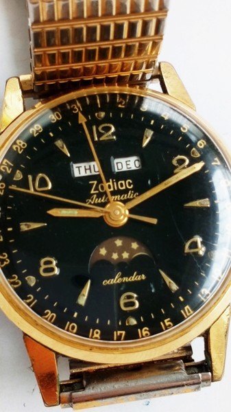 Zodiac - triple calendar moonphase watch - 908 - Unisex - 1950-1959