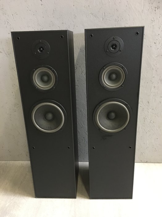 JBL XL-1000 - 3-Way Floorstanding Speakers - 100 watts