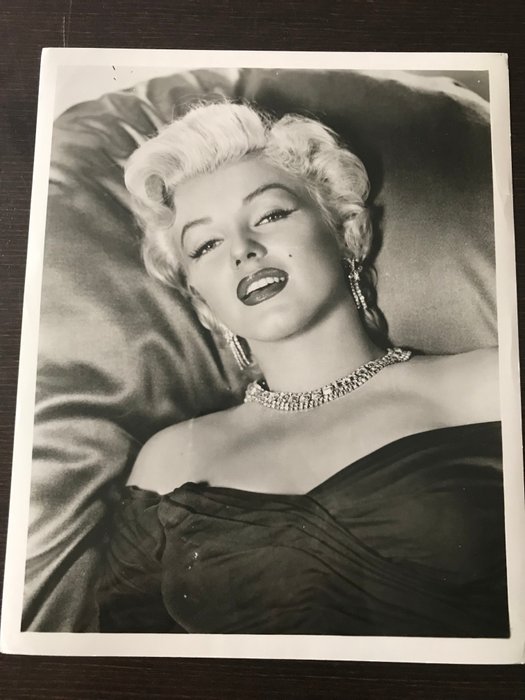 Unknown/The Estate of Frieda Hull/Photofest - Marilyn Monroe, wearing ...